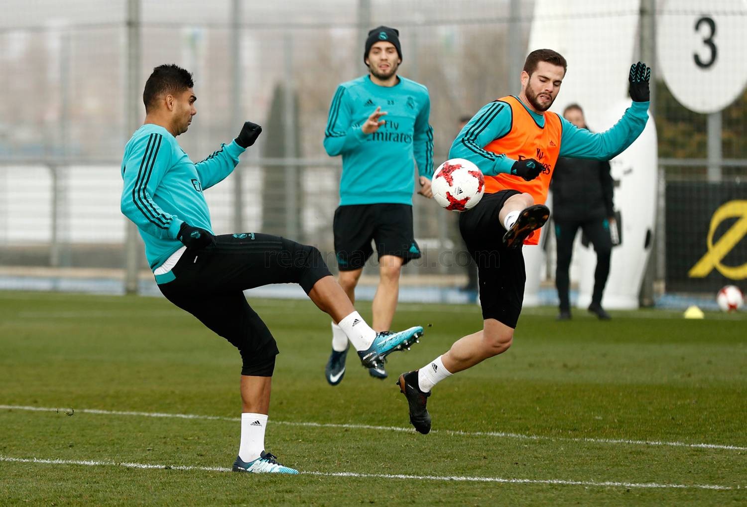 Ronaldo cật lực tập luyện, chờ khai hỏa đầu năm - Bóng Đá