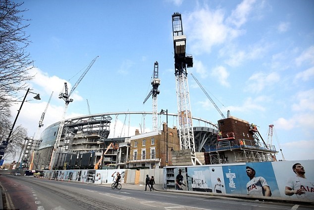 SVĐ mới của Tottenham đã hoàn thành bộ khung - Bóng Đá