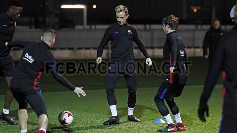 Ảnh tập Barcelona - Bóng Đá
