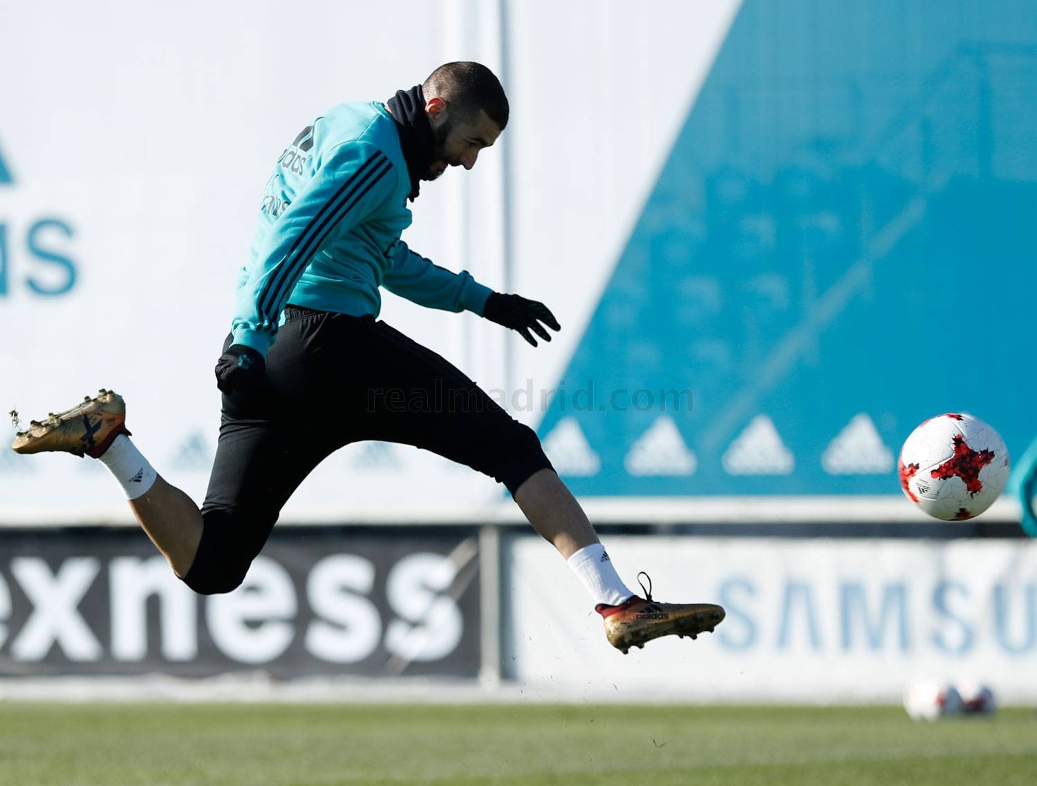 ẢNH REAL MADRID TẬP LUYỆN - Bóng Đá