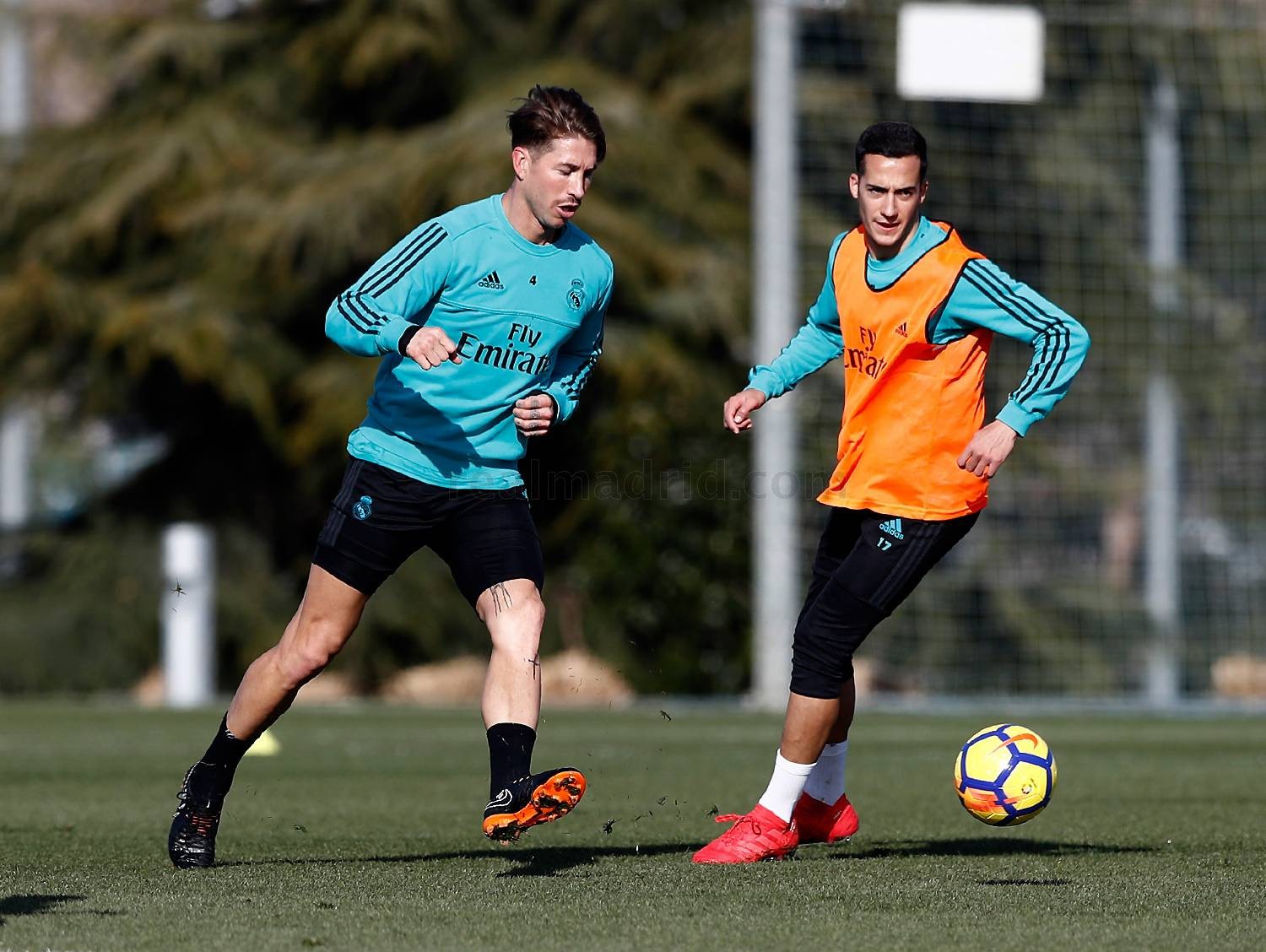 Real Madrid lại tập cật lực trong ngày vắng Ronaldo - Bóng Đá