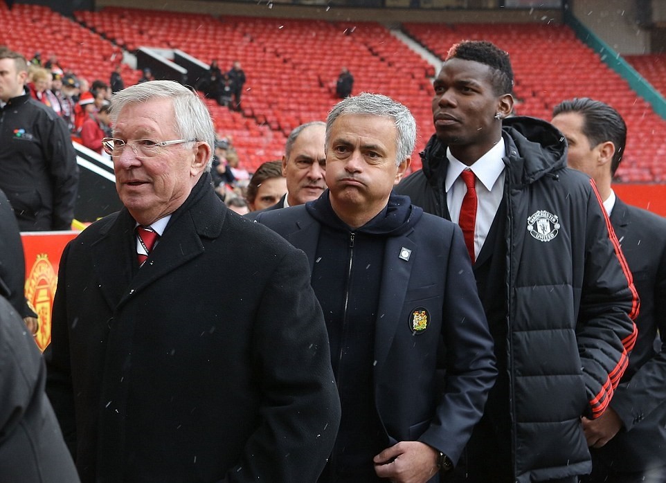 Hàng loạt ngôi sao tề tựu ở Old Trafford tưởng niệm thảm họa Munich - Bóng Đá