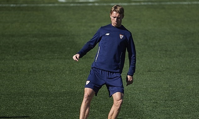 Sevilla chuẩn bị cho trận gặp Man United - Bóng Đá