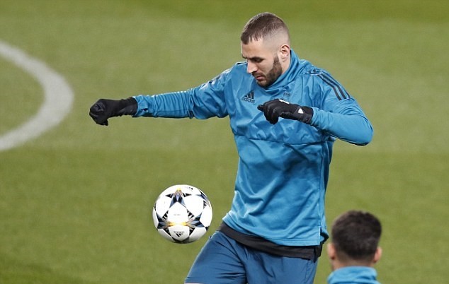 Mới tới Paris, Ronaldo đã tập bắn phá PSG - Bóng Đá