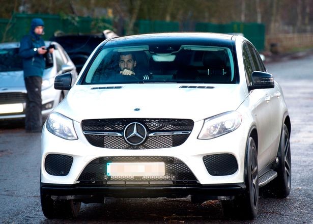 Sắp sang Arsenal, Mkhitaryan nói lời tạm biệt trên sân tập? - Bóng Đá