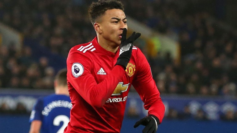 Man United tung áo đấu mới - Bóng Đá