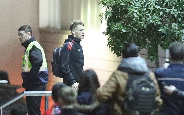 Man United tới khách sạn - Bóng Đá