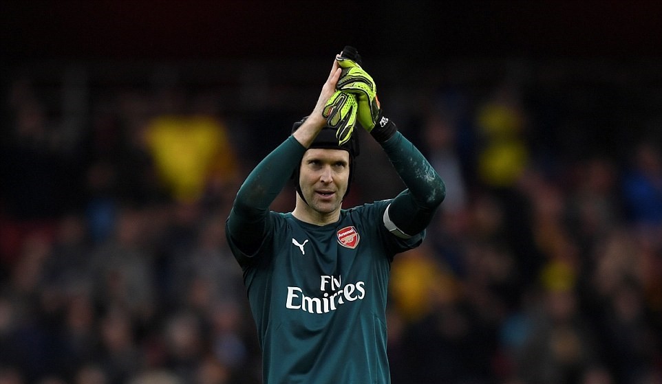 Petr Cech đạt cột mốc vĩ đại, không ai sánh bằng - Bóng Đá