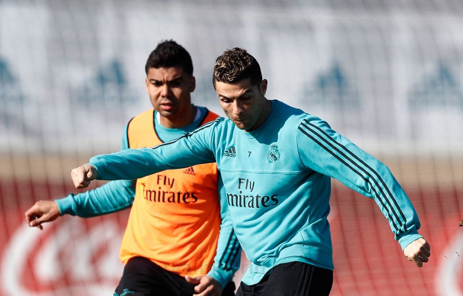 Lập cú đúp, Ronaldo hưng phấn trên sân tập Real Madrid - Bóng Đá