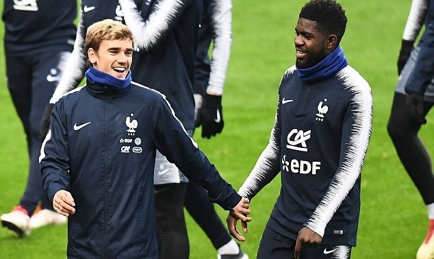 Pogba và tuyển Pháp tập luyện - Bóng Đá