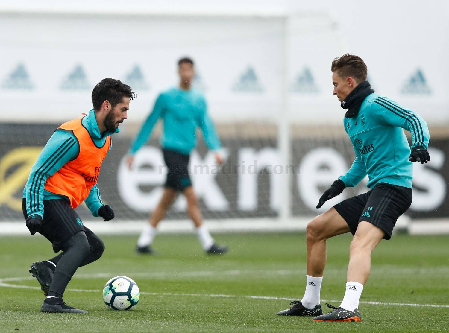 Real Madrid tập luyện - Bóng Đá