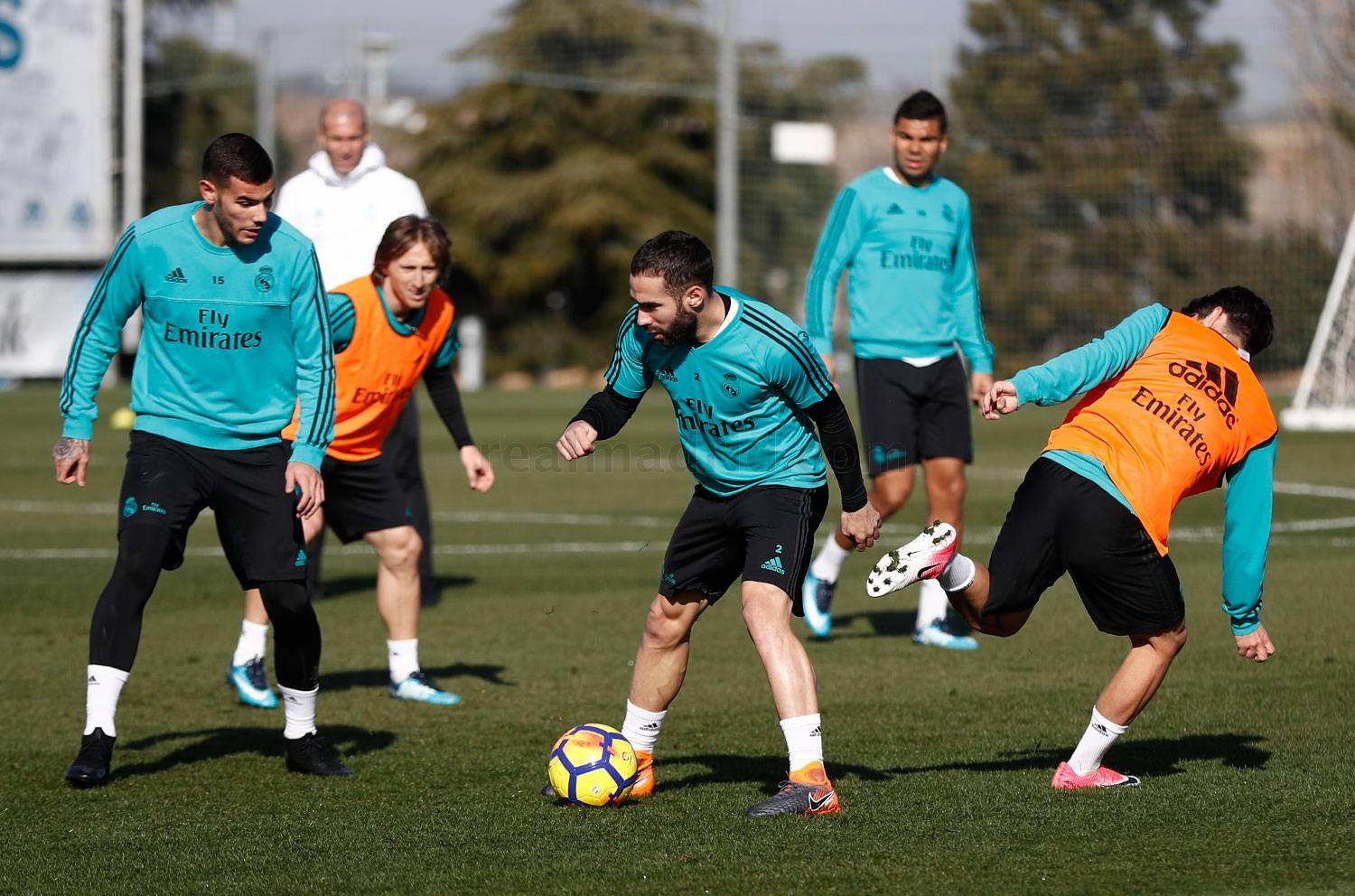 Lập cú đúp, Ronaldo hưng phấn trên sân tập Real Madrid - Bóng Đá