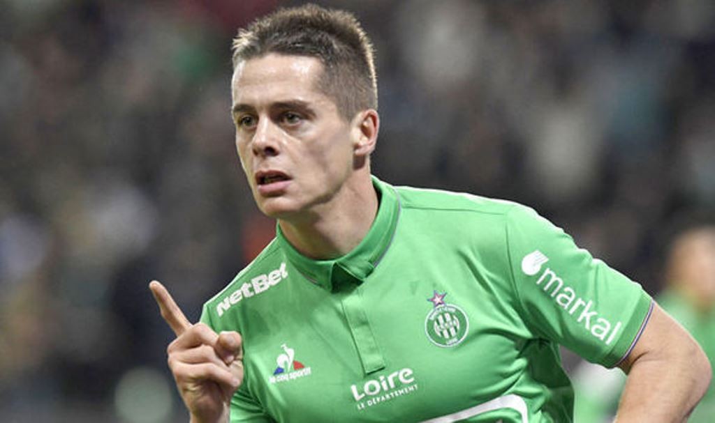 Cầu thủ chạy cánh Ligue 1 mơ ước được khoác áo Man United - Bóng Đá