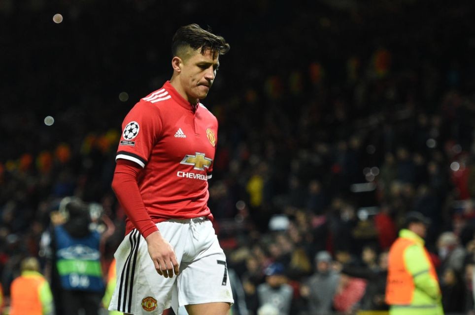 Mourinho nên xử lý thế nào với Pogba, Sanchez và Shaw? - Bóng Đá
