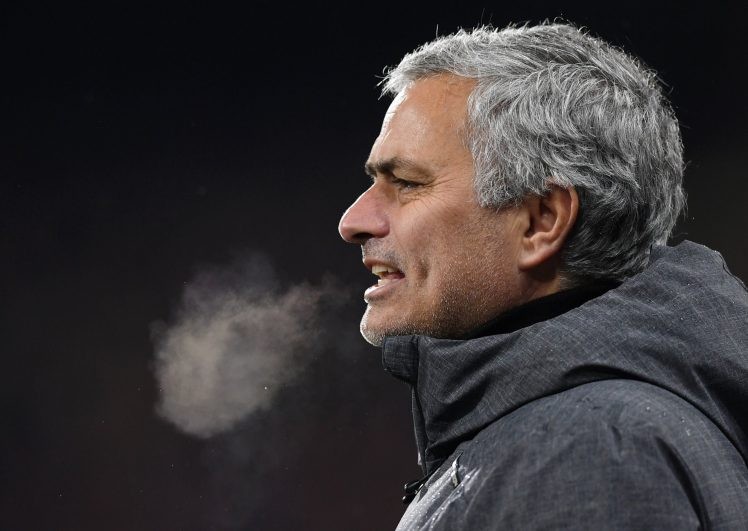 Mourinho đau đầu trước đại chiến Sevilla - Bóng Đá
