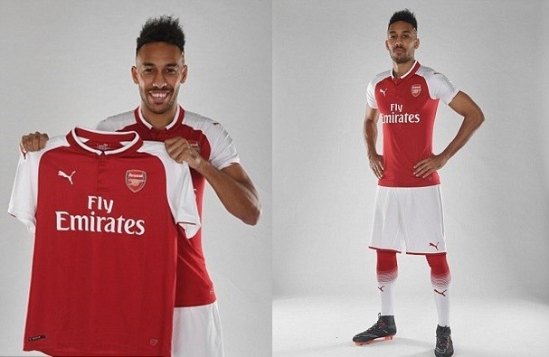 Chùm ảnh: Aubameyang rạng rỡ ra mắt Arsenal - Bóng Đá