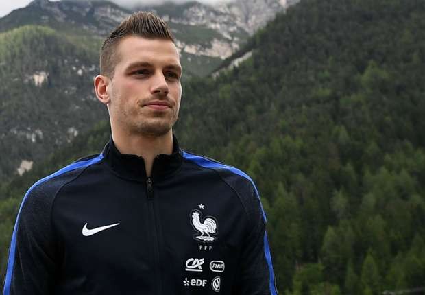 Lộ lý do Schneiderlin chọn khoác áo số 2 tại Everton - Bóng Đá