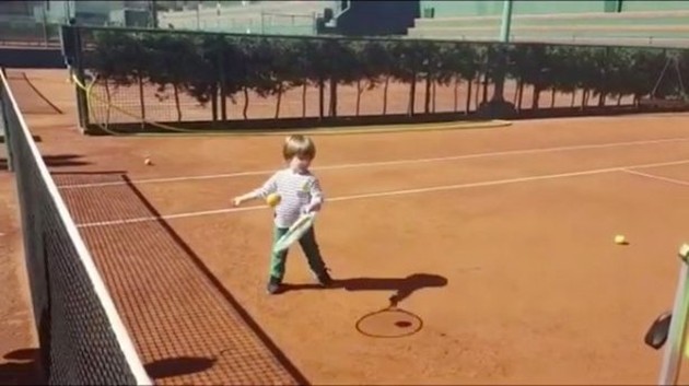 Quý tử nhà Pique nối gót Thiago Messi, không ưa gì bóng đá - Bóng Đá