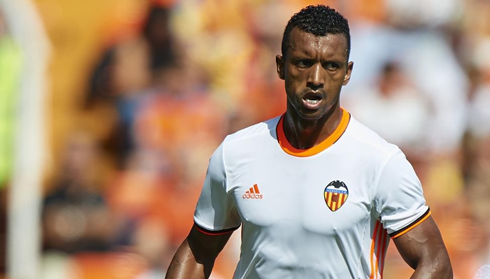 10 cầu thủ dứt điểm tệ nhất châu Âu: Có Pogba, Payet - Bóng Đá