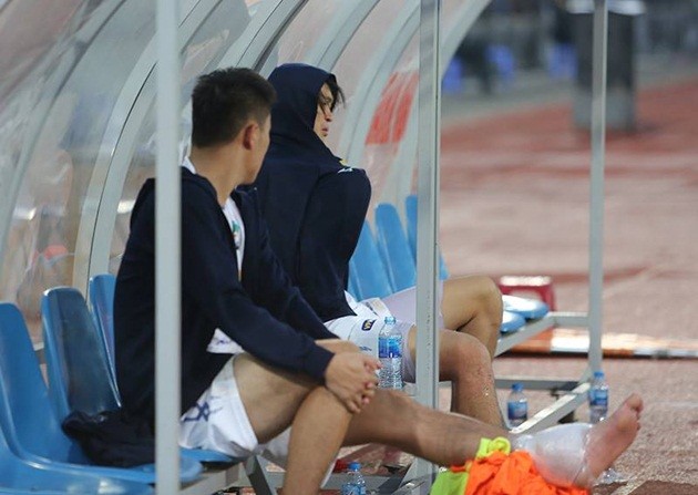 HAGL: Tuấn Anh khóc, bầu Đức đau... - Bóng Đá