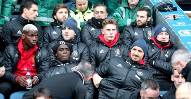 Pogba & Ibra dự bị, Man United lập kỷ lục khủng - Bóng Đá