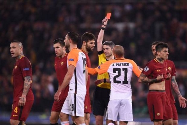Các ngôi sao Shakhtar thẫn thờ nhìn Roma tạo lịch sử tại Champions League - Bóng Đá