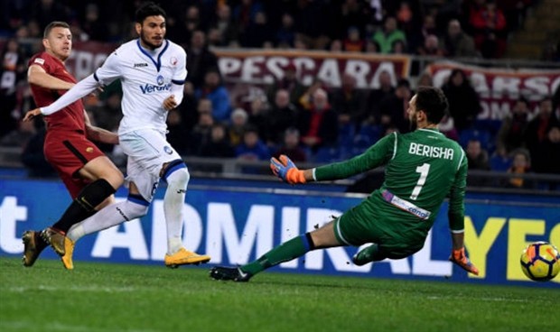 Thuyền trưởng Roma gáo thét trong bất lực trước 10 người của Atalanta - Bóng Đá