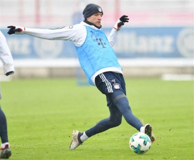 Muller trở lại tập luyện cùng Bayern sau nghi án chấn thương - Bóng Đá