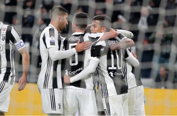 Chơi thiếu Fair-play, Juventus tiến vào bán kết Coppa Italia - Bóng Đá