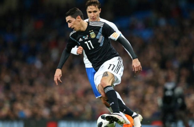 Không cần Messi, Argentina vẫn dễ dàng đáng bại Italia - Bóng Đá