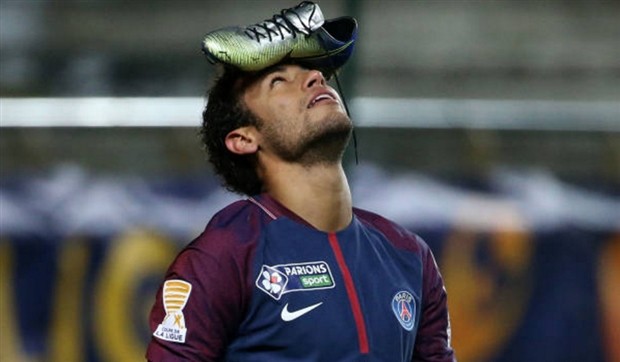 Ẩn ý đằng sau màn ăn mừng của Neymar trong trận với Amiens - Bóng Đá