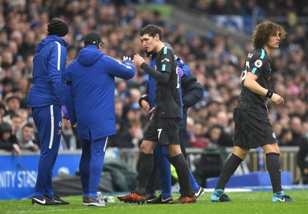 NÓNG: Bất tỉnh sau va chạm, sao trẻ Chelsea vắng mặt trận đại chiến với Chelsea - Bóng Đá