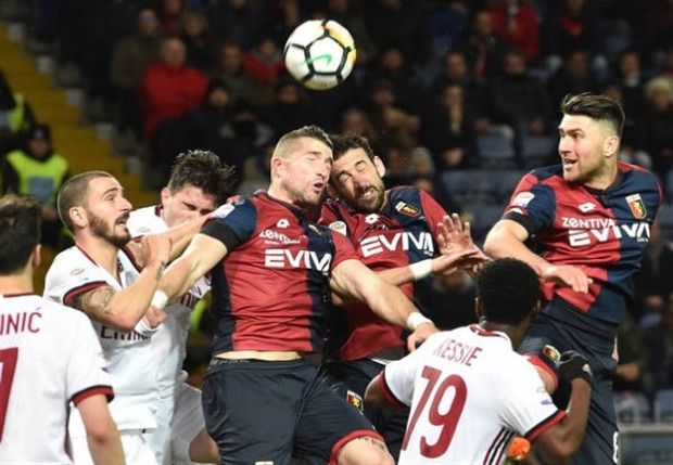 Sau thất bại trước Arsenal, Milan đứng dậy theo cách khó tin - Bóng Đá