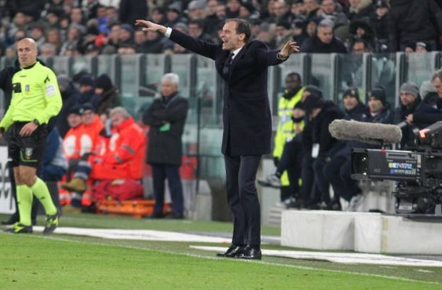 Mệt mỏi, nhưng Juventus vẫn có được 3 điểm trước Genoa - Bóng Đá