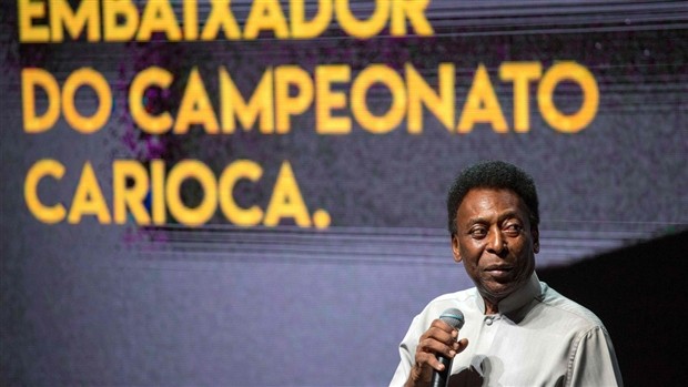 Huyền thoại Pele đã có thể tự đi lại trong sự kiện tại Rio - Bóng Đá