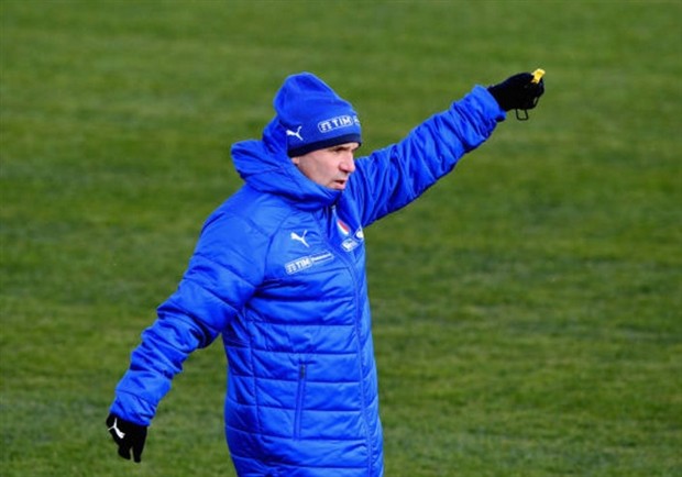 Không khí hân hoan trong ngày đầu kỷ nguyên mới của Azzurri - Bóng Đá