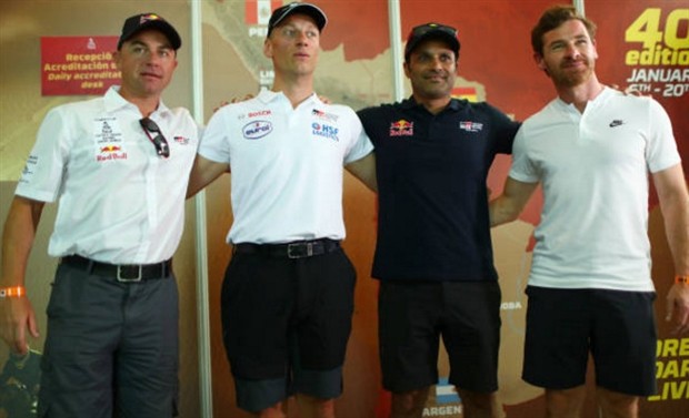 Cựu thuyền trưởng Chelsea gây ấn tượng tại cuộc đua Dakar 2018 - Bóng Đá