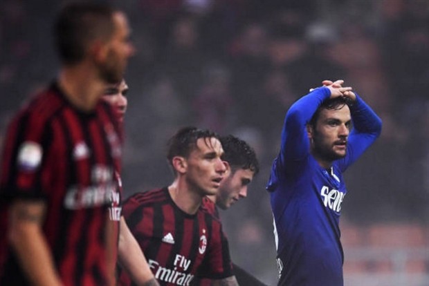 Cutrone dùng tay ghi bàn vào lưới Lazio, Milan tiếp tục mạch hồi sinh - Bóng Đá