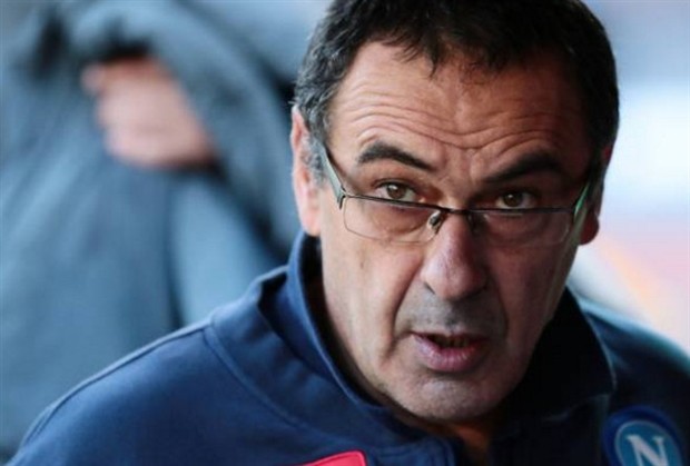 Sarri dửng dưng khi Napoli bảo vệ thành công ngôi đầu - Bóng Đá