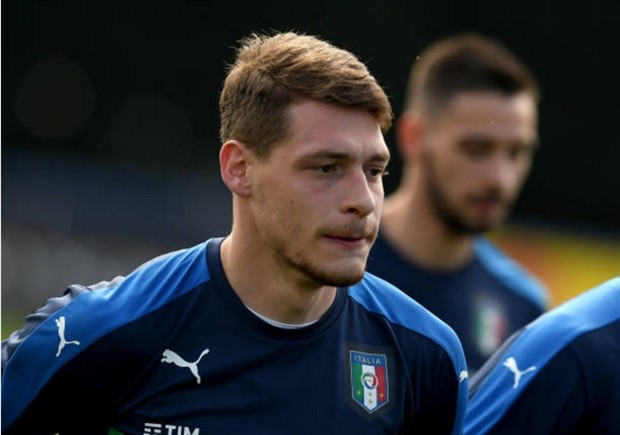 'Chân sút 100 triệu' đầy căng thẳng khi khoác áo Azzurri - Bóng Đá