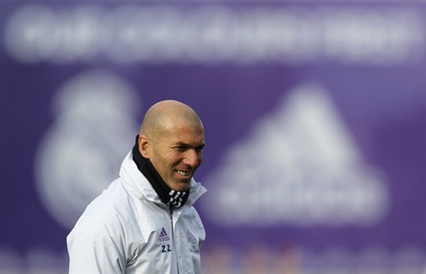 Ronaldo chăm chỉ tập luyện để giải hạn đầu năm 2017 - Bóng Đá