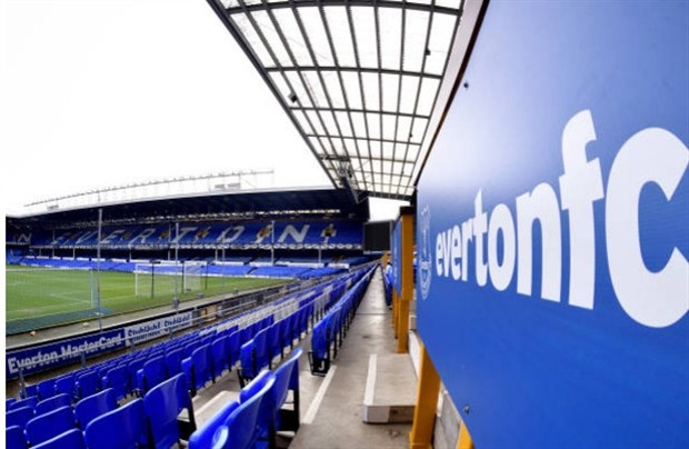 Học theo Liverpool, Everton cấm tuyệt PV của The Sun vào sân - Bóng Đá