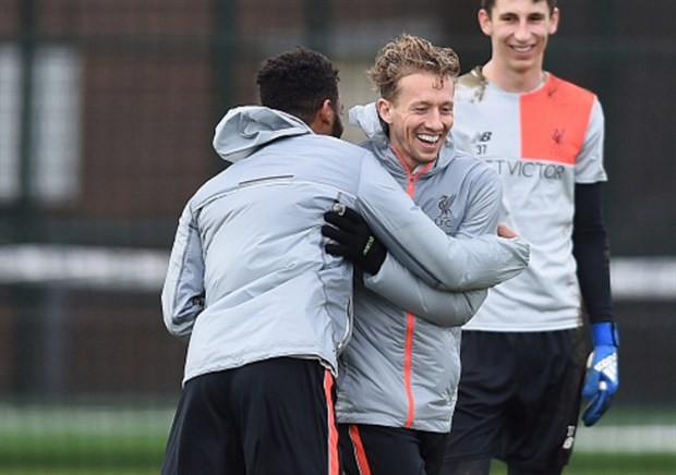 Chùm ảnh: Giông tố chưa qua, nhưng tin vui đã trở lại cùng Liverpool - Bóng Đá