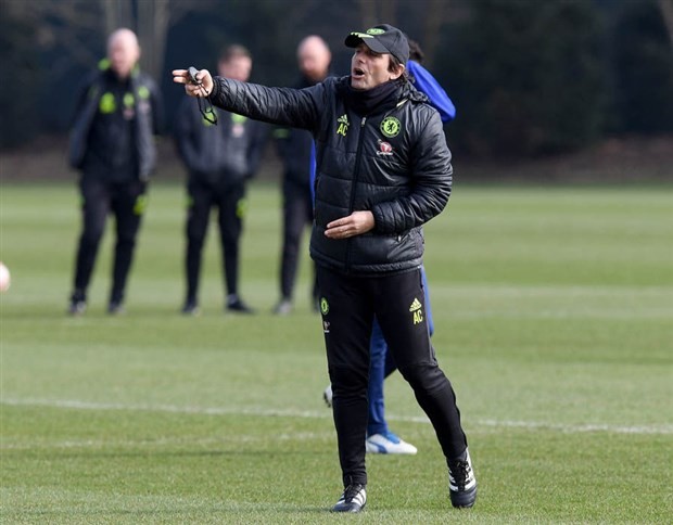 Được cho nghỉ phép, Luiz và Alonso vẫn hớn hở luyện tập cùng Chelsea - Bóng Đá