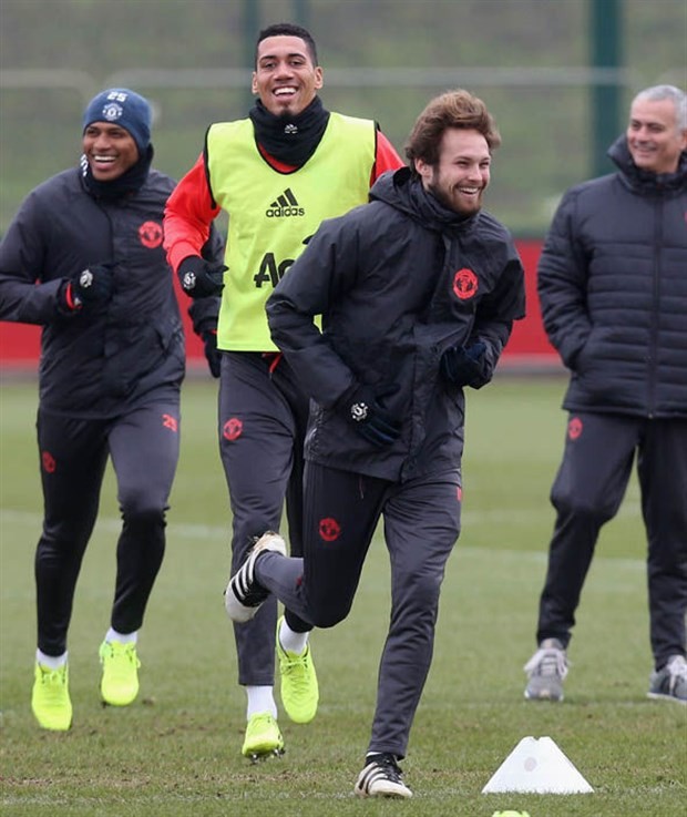 Pogba bỗng ít nói trước ngay gặp lại anh trai - Bóng Đá