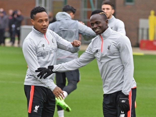Klopp cười thả ga ngay khi trở về Melwood  - Bóng Đá