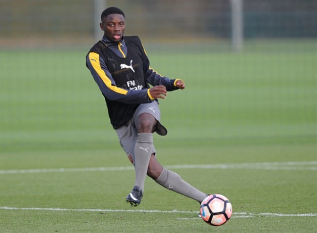 Oezil lẫn Sanchez đều 'mất tích' trong buổi tập của Arsenal  - Bóng Đá