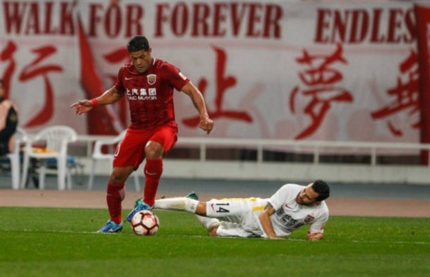 Hulk nổ súng, Shanghai SIPG hủy diệt đối thủ ngay trận mở màn - Bóng Đá