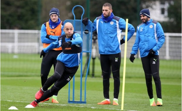 Chùm ảnh: Ranieri đi, nụ cười cũng không còn tại Leicester - Bóng Đá