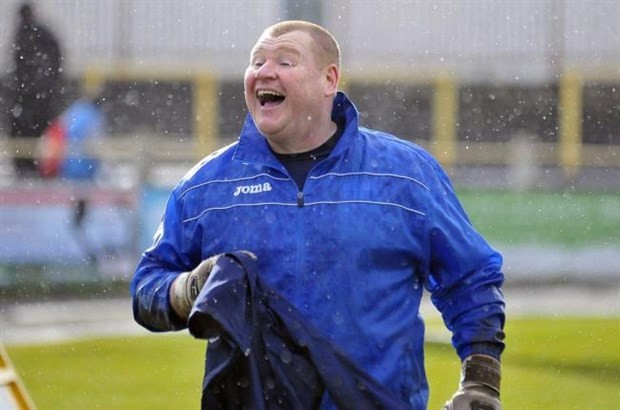 Chùm ảnh: Đời thường mủm mỉm của chàng béo gây sốt Wayne Shaw - Bóng Đá